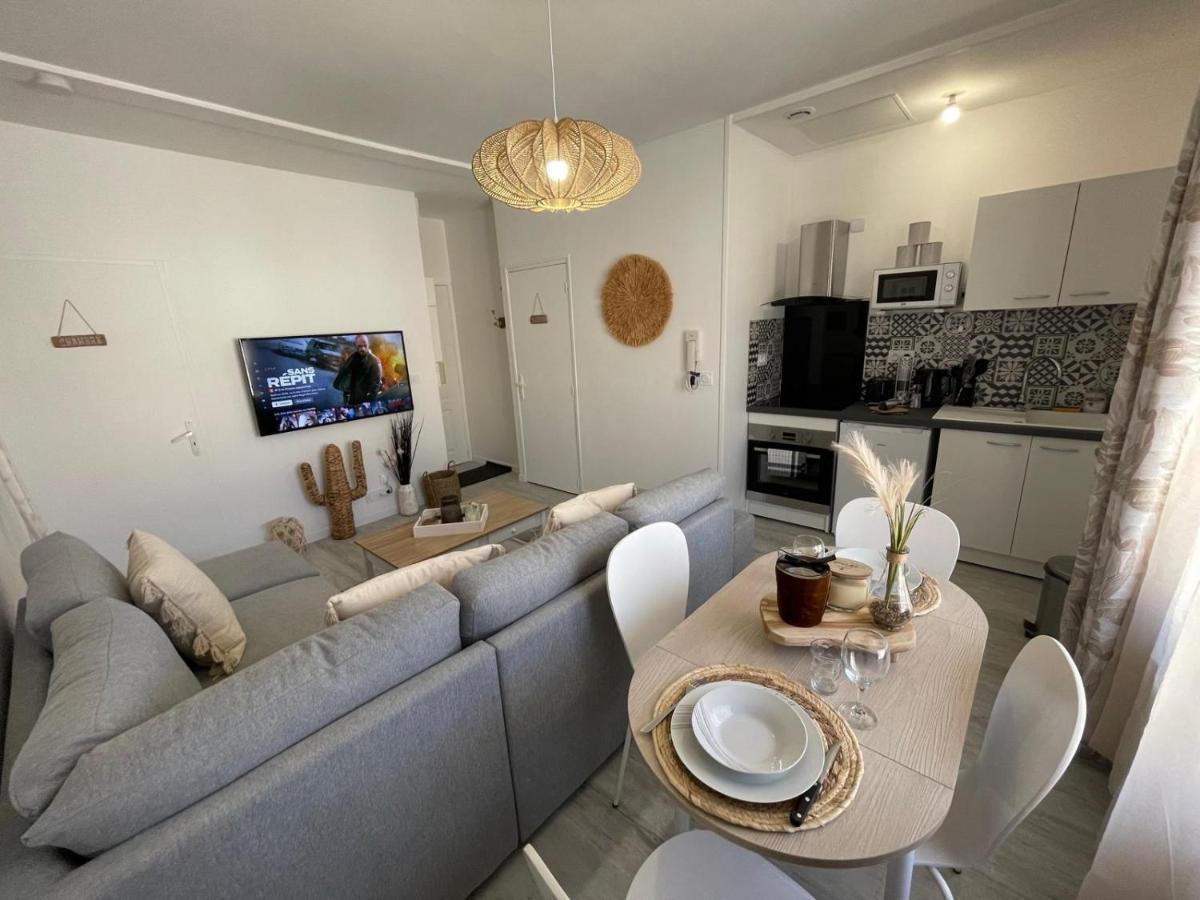 Le Boheme - Centre Ville, Netflix Et Wifi, Parking, Ideal Familles, Couples Et Voyages D'Affaire Niort Luaran gambar